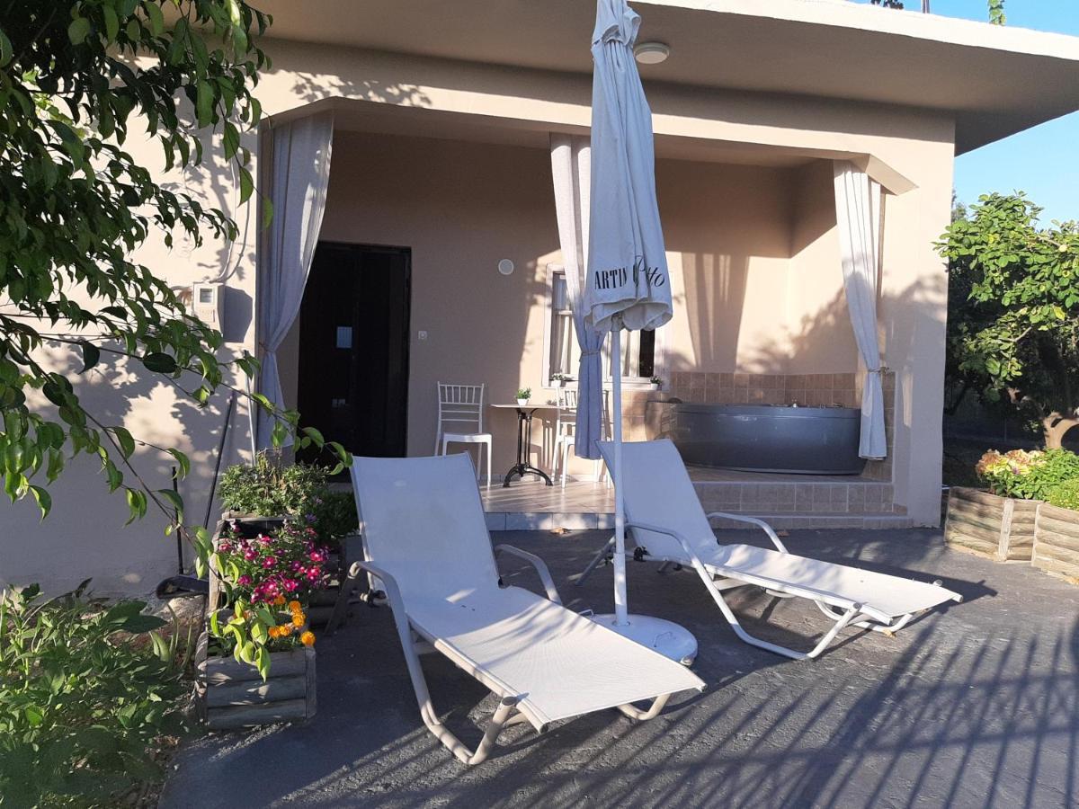 Mommy's House * Angeliana (Crete)